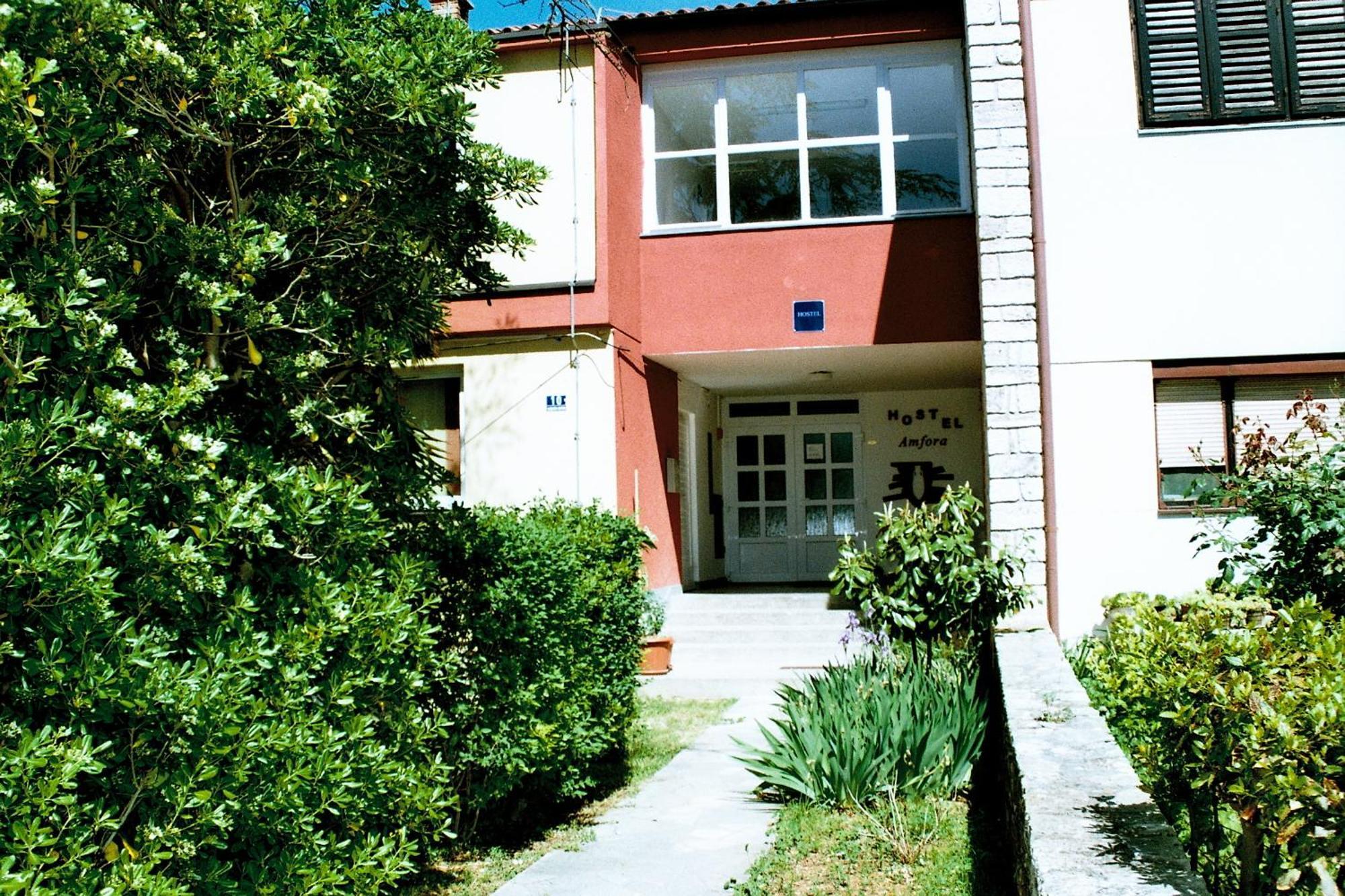 Hostel Amfora Fažana Extérieur photo