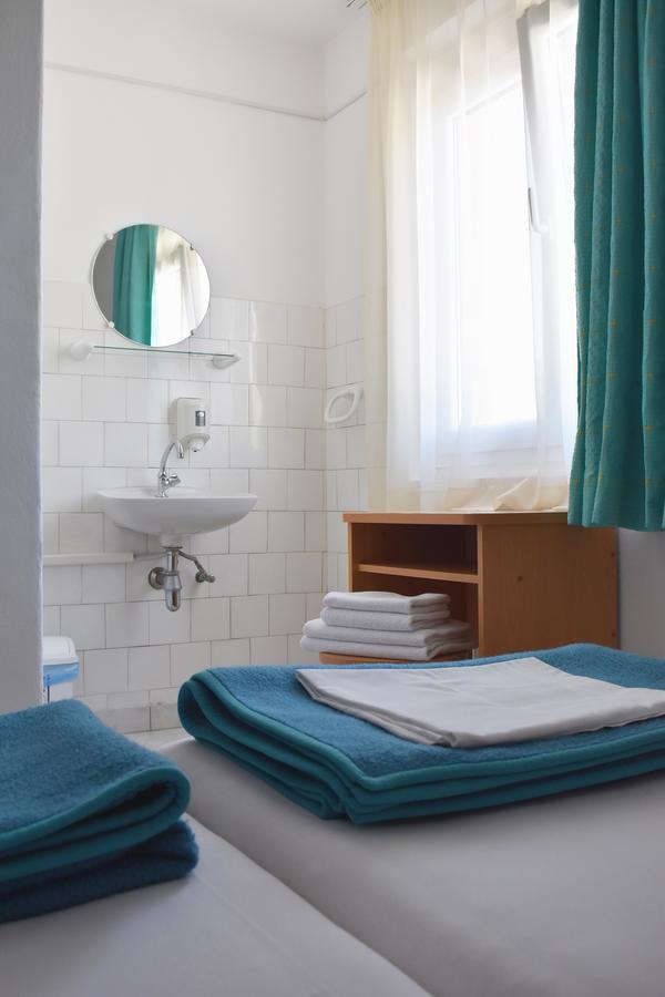 Hostel Amfora Fažana Extérieur photo
