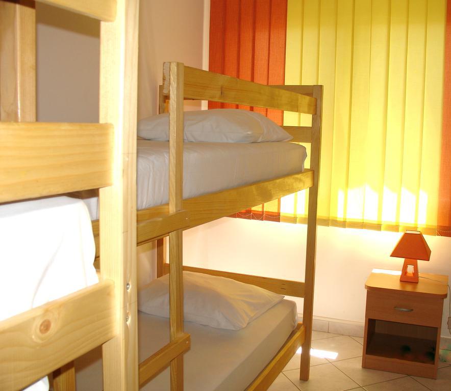 Hostel Amfora Fažana Extérieur photo