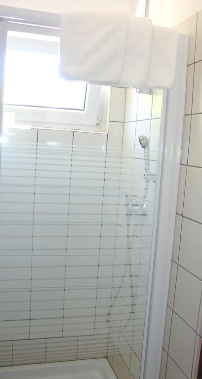 Hostel Amfora Fažana Extérieur photo