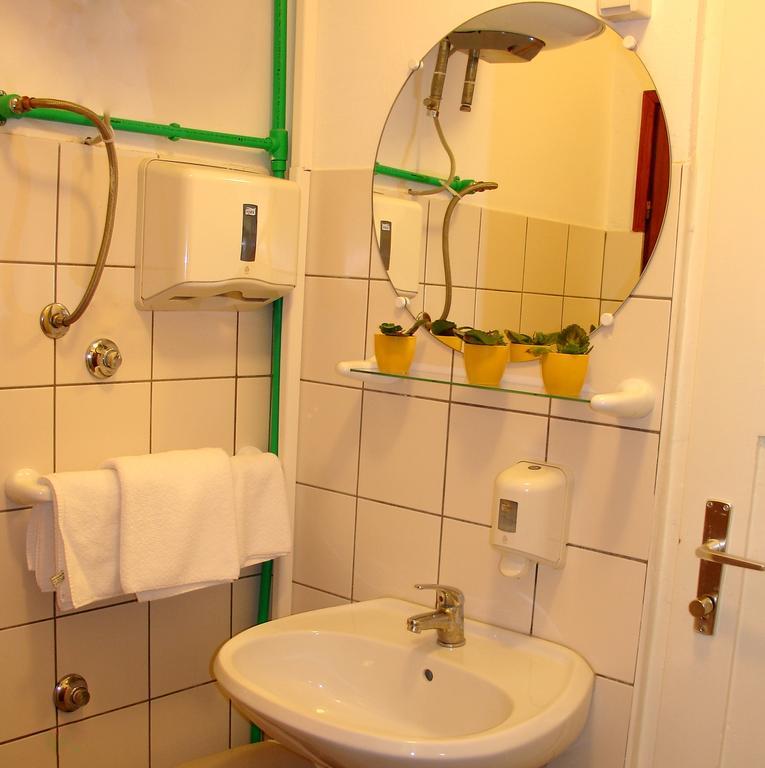 Hostel Amfora Fažana Chambre photo