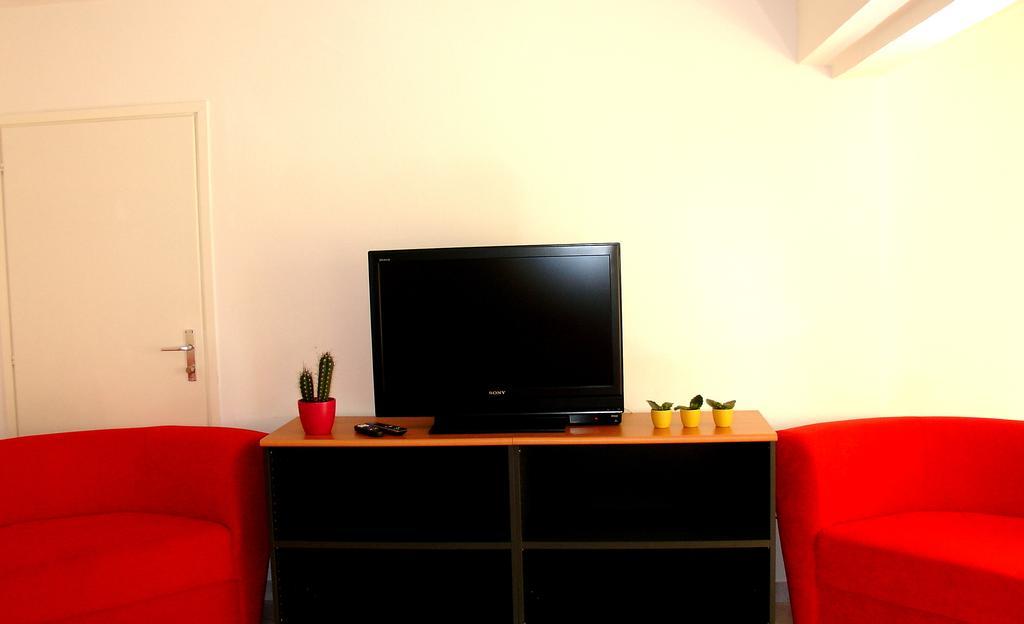 Hostel Amfora Fažana Extérieur photo